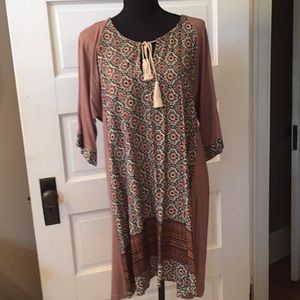 Kori tunic with short sleeves